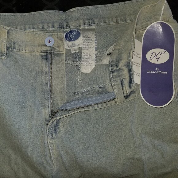 DG2 capri jeans size 10 NWT - Picture 1 of 3